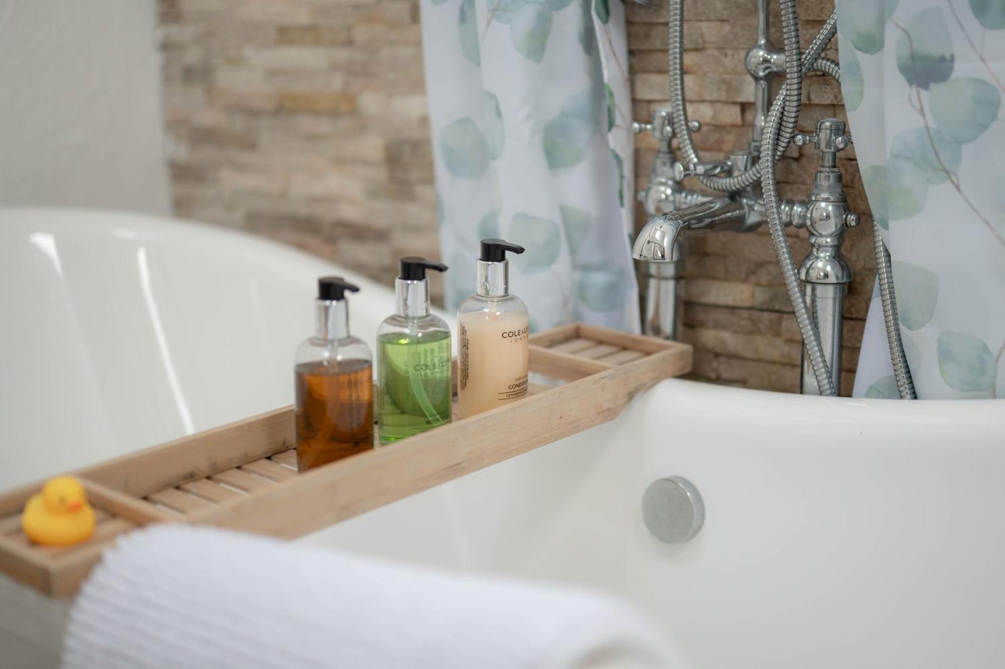 Barnacre Green Cottage - Eco-Friendly Cosy Cottage Moreton  Экстерьер фото